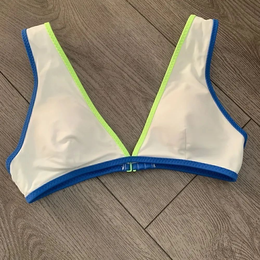 Aerie woman’s bikini top NWOT